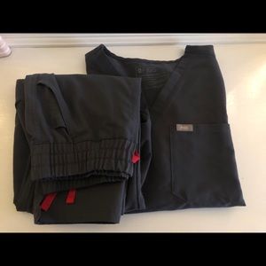 Charcoal grey FIGS scrub set.